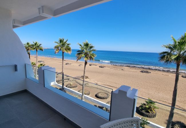  in Puerto del Carmen - Costa Luz beach front block 6 Two bedroom apts..